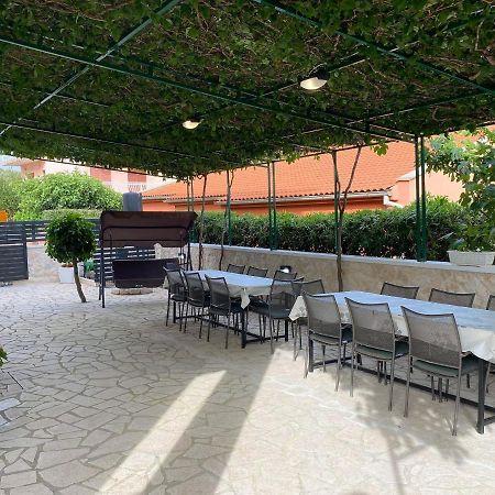 ז'אבוריץ' Apartments Pulic מראה חיצוני תמונה