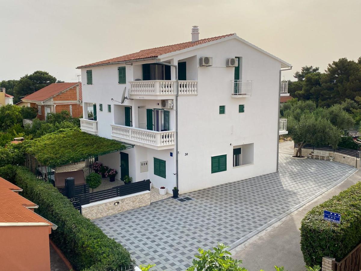 ז'אבוריץ' Apartments Pulic מראה חיצוני תמונה